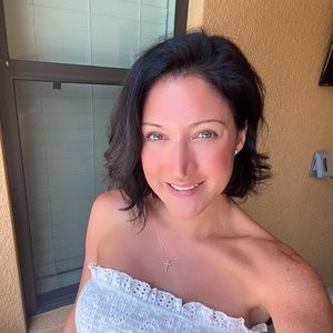 Meet your Posher, Lindsay